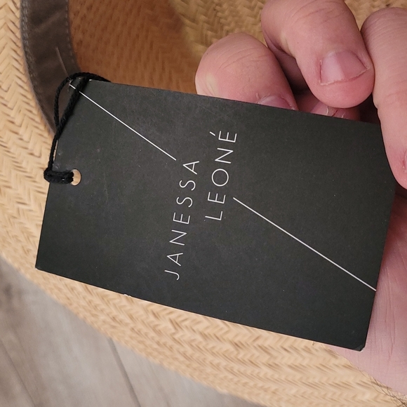 JANESSA LEONE Elsa Natural Womens Small Straw Boater Hat NEW‎ - Picture 10 of 12